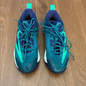 Men’s Nike size 9.5 Giannis